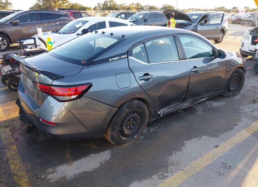 Photo 4 of 2020 Nissan Sentra S XTRONIC CVT (VIN 3N1AB8BV5LY259599)