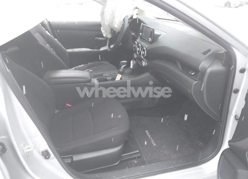 Photo 5 of 2021 Nissan Sentra S XTRONIC CVT (VIN 3N1AB8BV5MY322749)