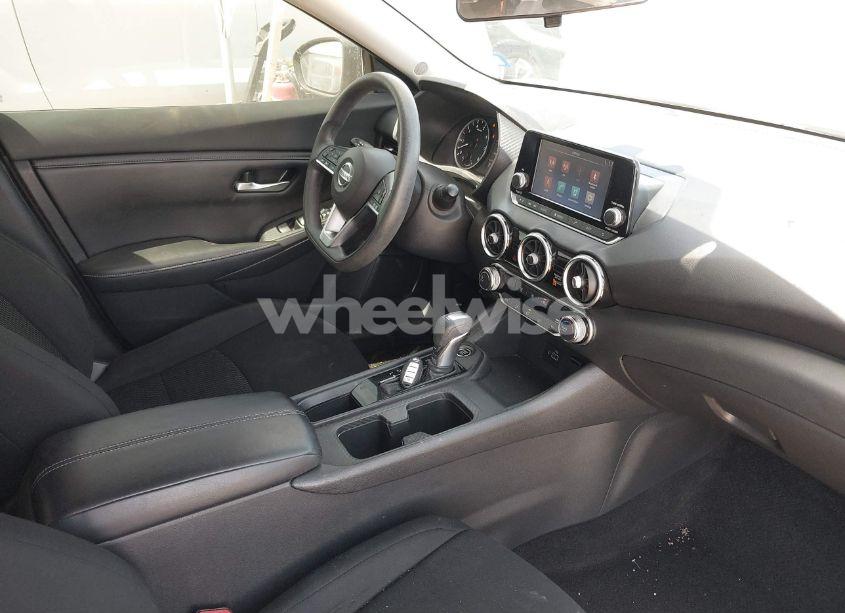 Photo 5 of 2022 Nissan Sentra S XTRONIC CVT (VIN 3N1AB8BV5NY215024)