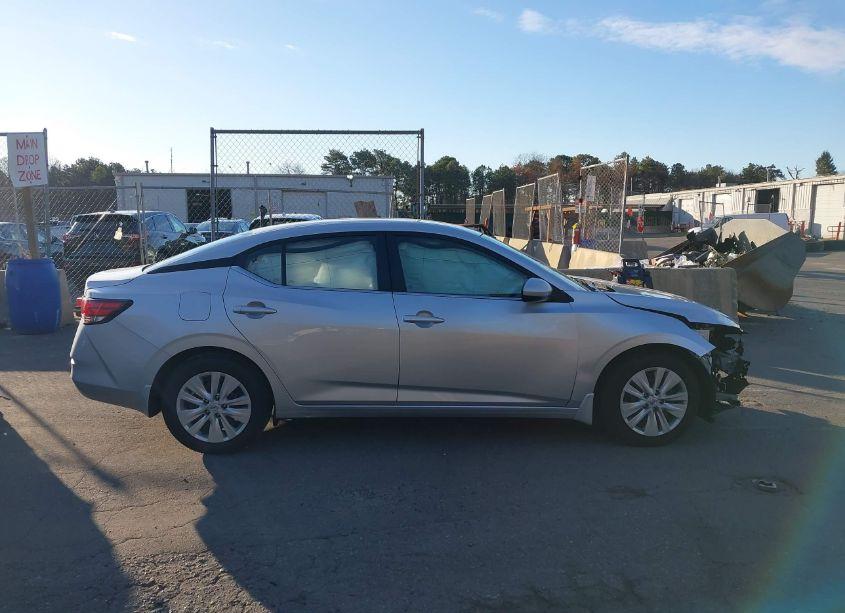Photo 14 of 2022 Nissan Sentra S XTRONIC CVT (VIN 3N1AB8BV5NY229585)
