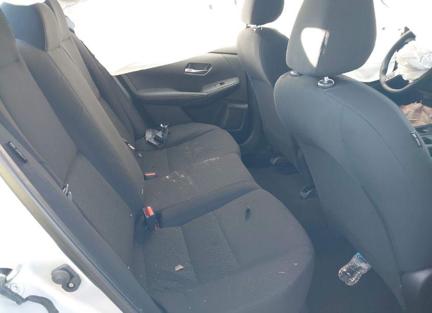 Photo 8 of 2022 Nissan Sentra S XTRONIC CVT (VIN 3N1AB8BV5NY229585)