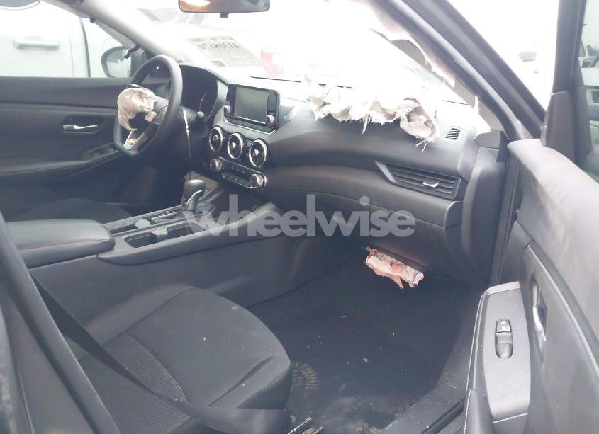 Photo 5 of 2022 Nissan Sentra S XTRONIC CVT (VIN 3N1AB8BV5NY259914)