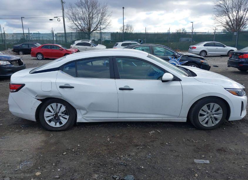 Photo 13 of 2024 Nissan Sentra S XTRONIC CVT (VIN 3N1AB8BV5RY283782)