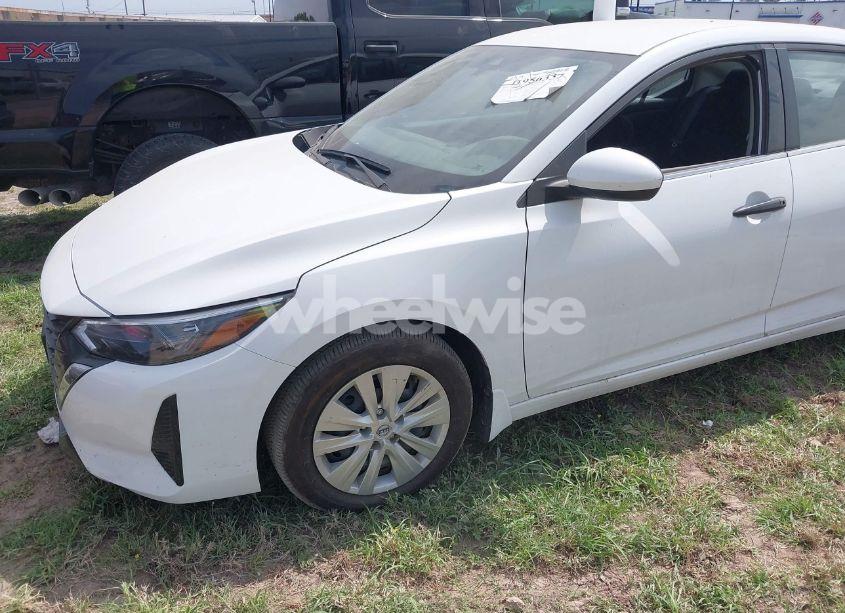 Photo 6 of 2024 Nissan Sentra S XTRONIC CVT (VIN 3N1AB8BV5RY313881)