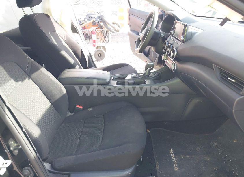 Photo 5 of 2022 Nissan Sentra S XTRONIC CVT (VIN 3N1AB8BV6NY206266)