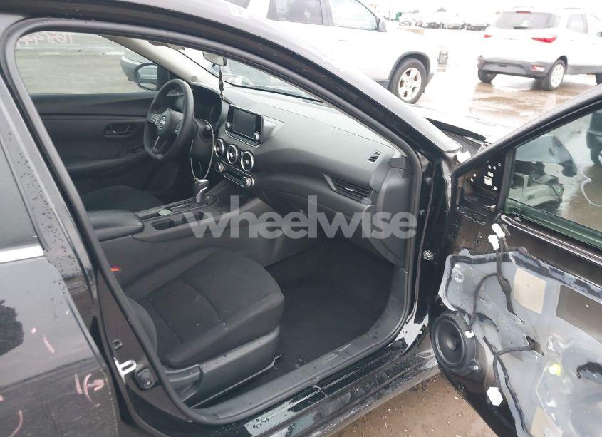 Photo 5 of 2024 Nissan Sentra S XTRONIC CVT (VIN 3N1AB8BV6RY212171)