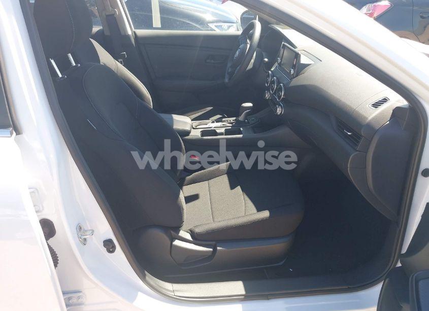 Photo 5 of 2025 Nissan Sentra S (VIN 3N1AB8BV6SY302071)