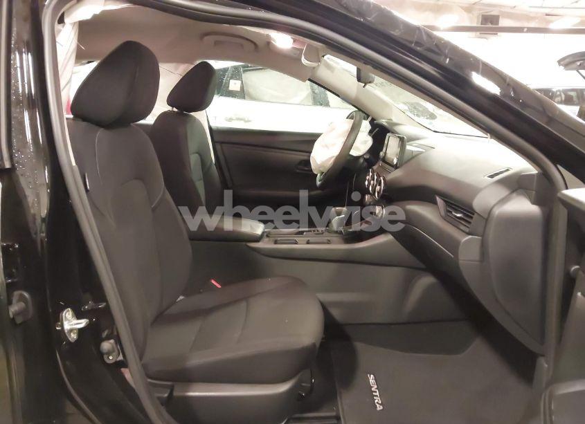 Photo 5 of 2024 Nissan Sentra S XTRONIC CVT (VIN 3N1AB8BV7RY244031)