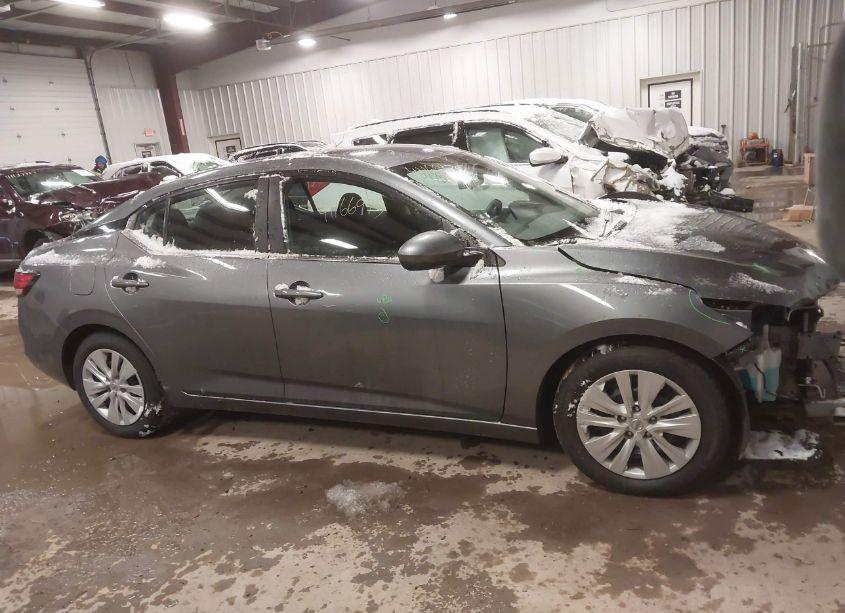 Photo 13 of 2020 Nissan Sentra S XTRONIC CVT (VIN 3N1AB8BV8LY252811)