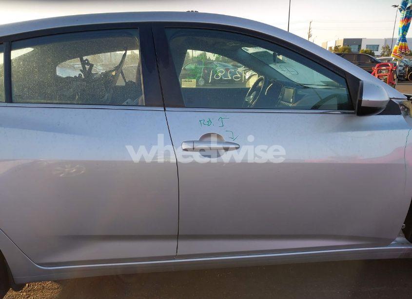 Photo 14 of 2021 Nissan Sentra S XTRONIC CVT (VIN 3N1AB8BV8MY226520)