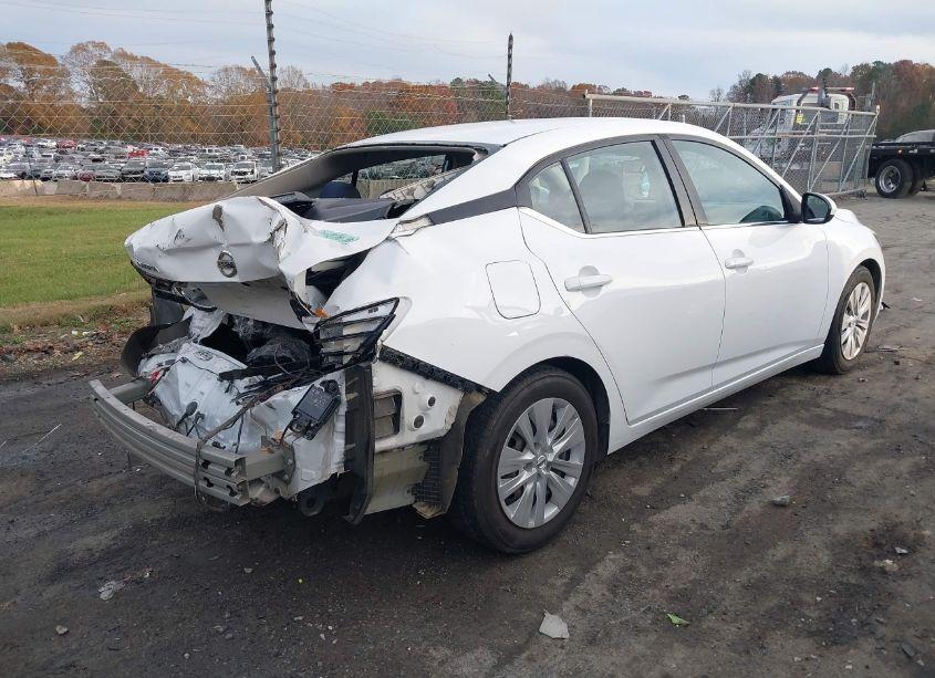 Photo 4 of 2021 Nissan Sentra S XTRONIC CVT (VIN 3N1AB8BV8MY227974)