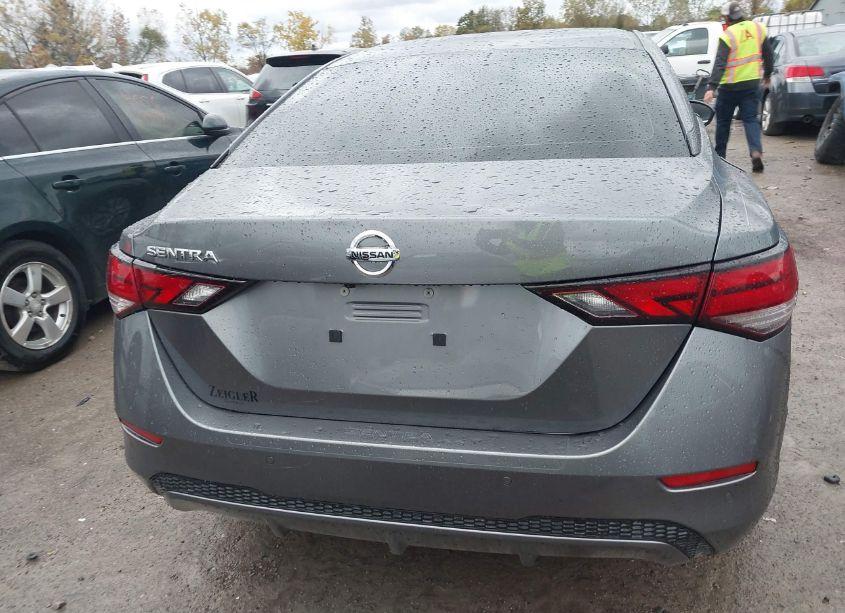 Photo 16 of 2022 Nissan Sentra S XTRONIC CVT (VIN 3N1AB8BV8NY217043)