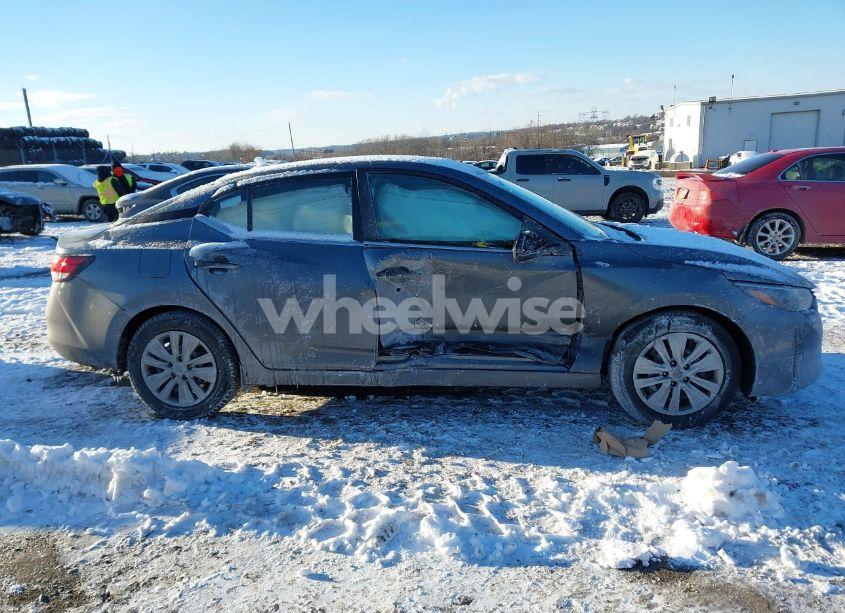 Photo 12 of 2024 Nissan Sentra S XTRONIC CVT (VIN 3N1AB8BV8RY219400)