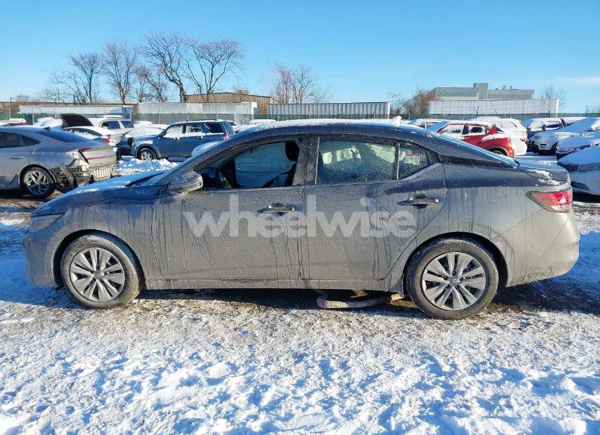 Photo 13 of 2024 Nissan Sentra S XTRONIC CVT (VIN 3N1AB8BV8RY219400)