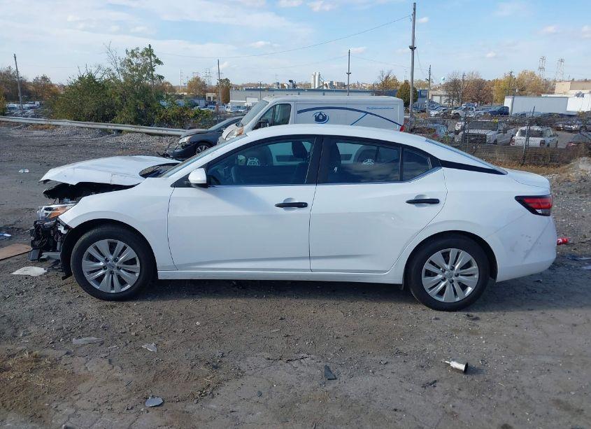 Photo 13 of 2024 Nissan Sentra S XTRONIC CVT (VIN 3N1AB8BV8RY287292)