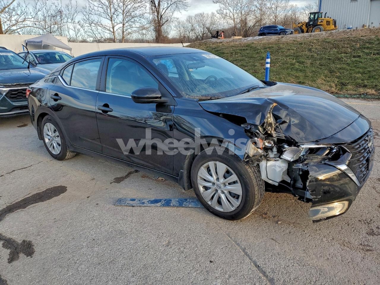 Photo 4 of 2024 NISSAN SENTRA S (VIN 3N1AB8BV8RY329962)