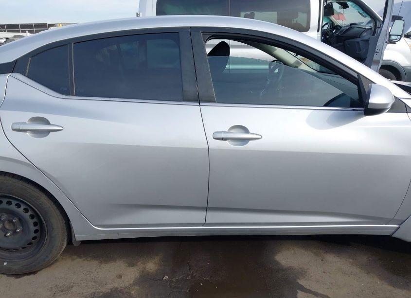 Photo 14 of 2021 Nissan Sentra S XTRONIC CVT (VIN 3N1AB8BV9MY258389)