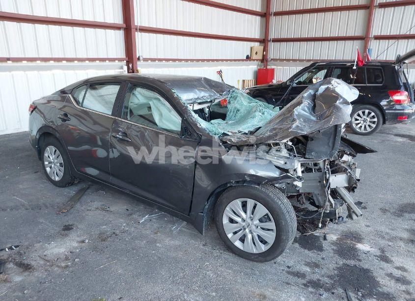 2021 Nissan Sentra S XTRONIC CVT (VIN 3N1AB8BV9MY262300) main photo