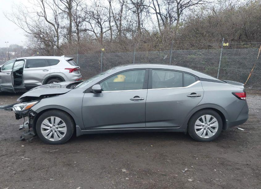 Photo 14 of 2022 Nissan Sentra S XTRONIC CVT (VIN 3N1AB8BV9NY213597)