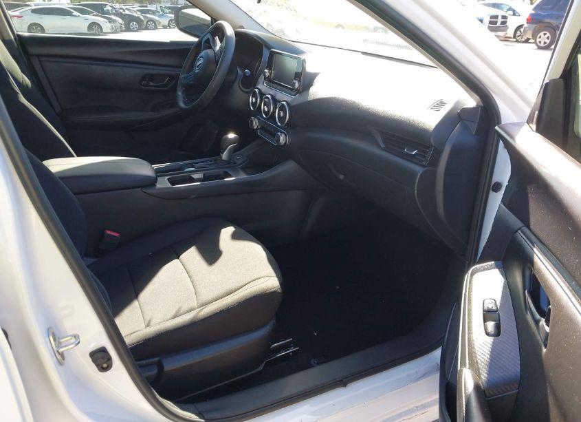 Photo 5 of 2025 Nissan Sentra S (VIN 3N1AB8BV9SY222814)