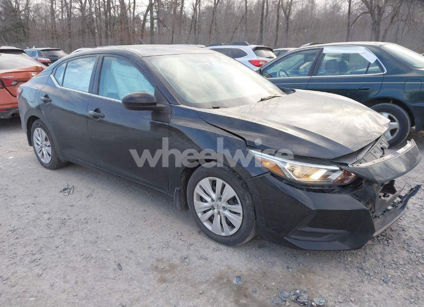 2020 Nissan Sentra S XTRONIC CVT (VIN 3N1AB8BVXLY255760) main photo