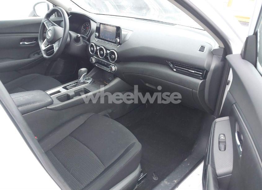 Photo 5 of 2020 Nissan Sentra S XTRONIC CVT (VIN 3N1AB8BVXLY291741)