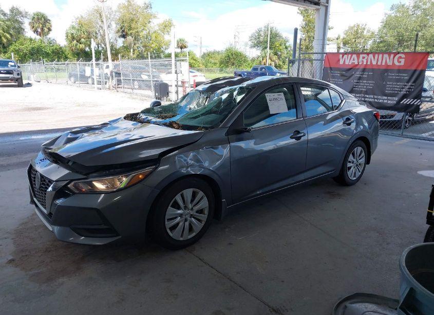 Photo 2 of 2020 Nissan Sentra S XTRONIC CVT (VIN 3N1AB8BVXLY306738)