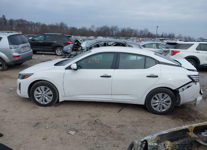 Photo 14 of 2024 Nissan Sentra S XTRONIC CVT (VIN 3N1AB8BVXRY324908)