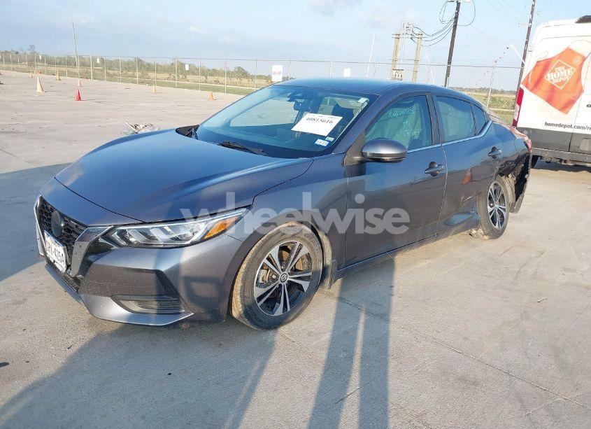 Photo 2 of 2020 Nissan Sentra SV XTRONIC CVT (VIN 3N1AB8CV0LY209451)