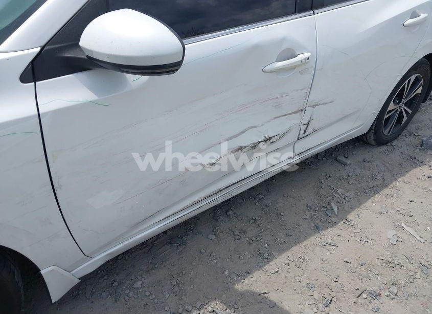 Photo 6 of 2020 Nissan Sentra SV XTRONIC CVT (VIN 3N1AB8CV0LY223754)