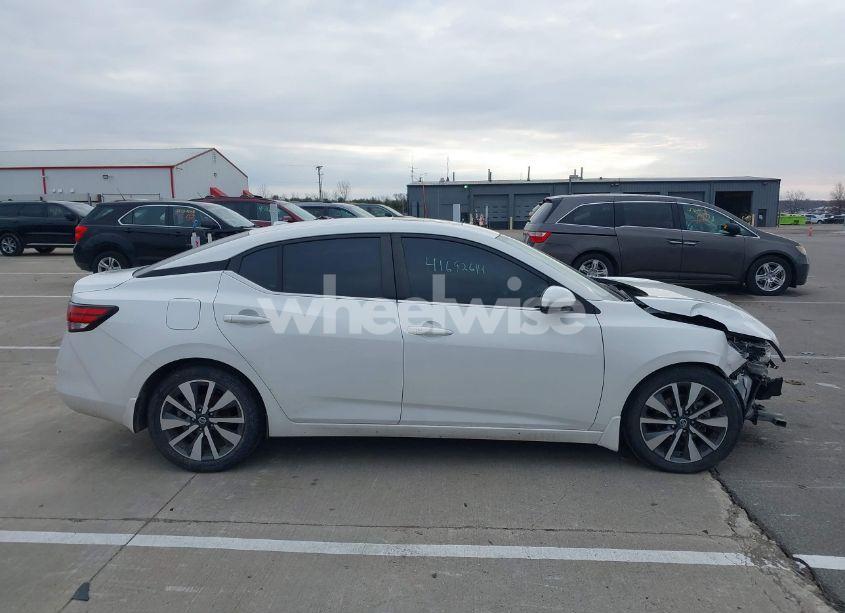 Photo 14 of 2020 Nissan Sentra SV XTRONIC CVT (VIN 3N1AB8CV0LY243843)