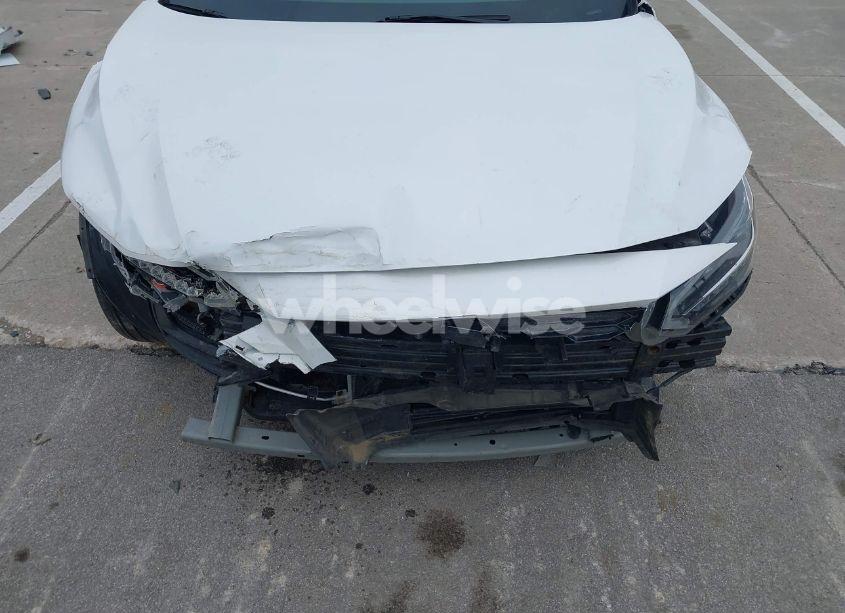 Photo 6 of 2020 Nissan Sentra SV XTRONIC CVT (VIN 3N1AB8CV0LY243843)