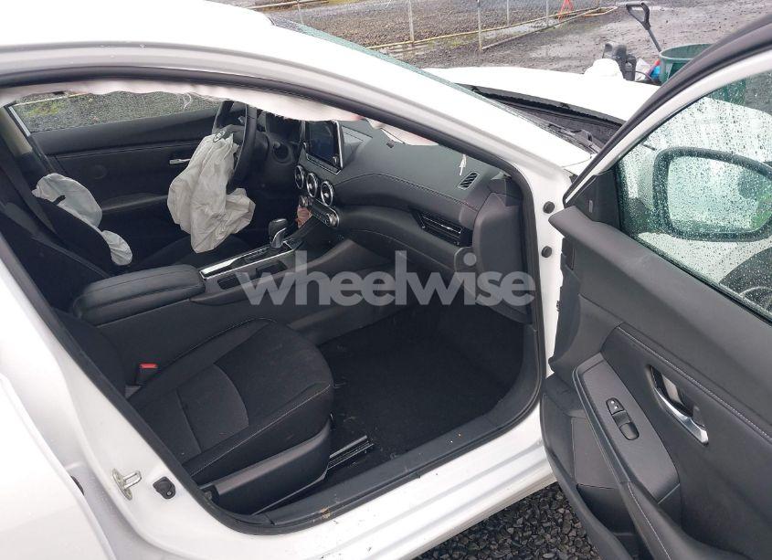 Photo 5 of 2020 Nissan Sentra SV XTRONIC CVT (VIN 3N1AB8CV0LY249870)