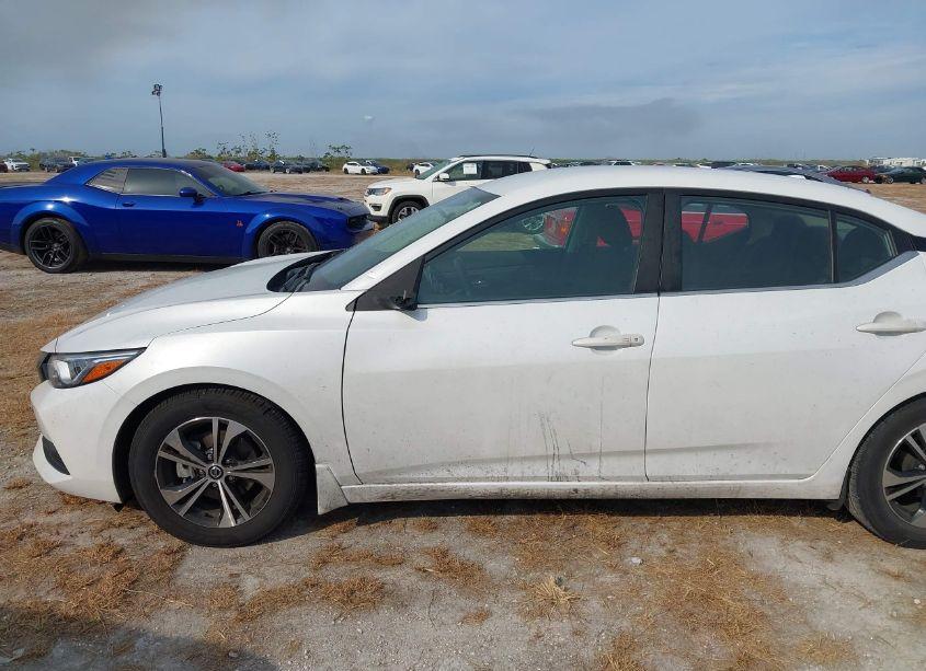 Photo 14 of 2021 Nissan Sentra SV XTRONIC CVT (VIN 3N1AB8CV0MY205708)