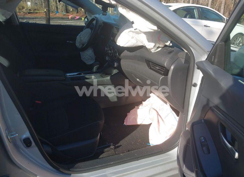 Photo 5 of 2021 Nissan Sentra SV XTRONIC CVT (VIN 3N1AB8CV0MY292283)