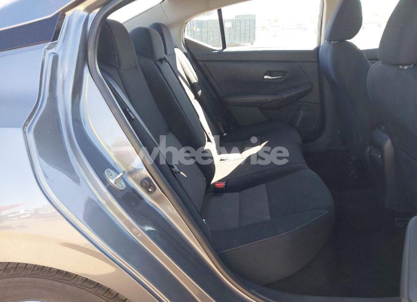 Photo 8 of 2021 Nissan Sentra SV XTRONIC CVT (VIN 3N1AB8CV0MY309177)