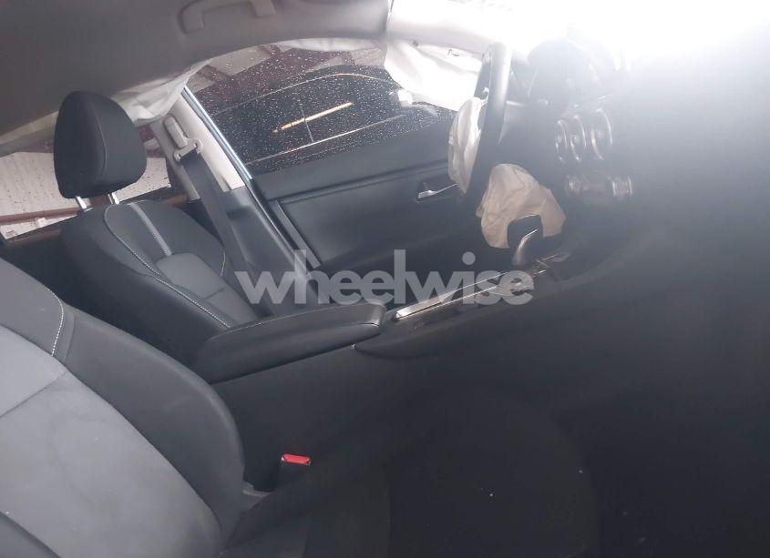 Photo 5 of 2022 Nissan Sentra SV XTRONIC CVT (VIN 3N1AB8CV0NY202843)