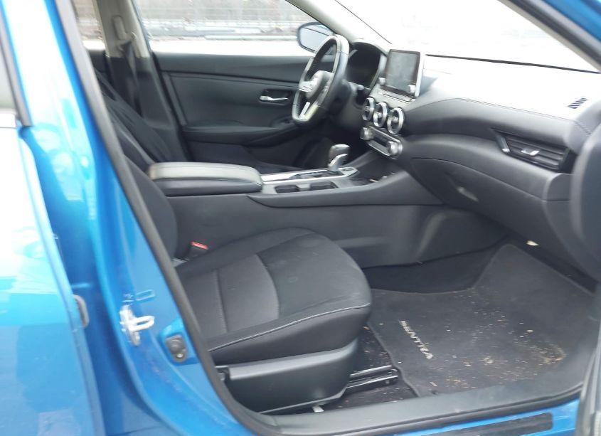 Photo 5 of 2022 Nissan Sentra SV XTRONIC CVT (VIN 3N1AB8CV0NY206892)