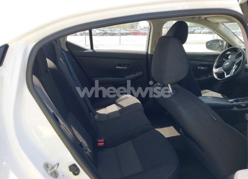 Photo 8 of 2022 Nissan Sentra SV XTRONIC CVT (VIN 3N1AB8CV0NY221411)