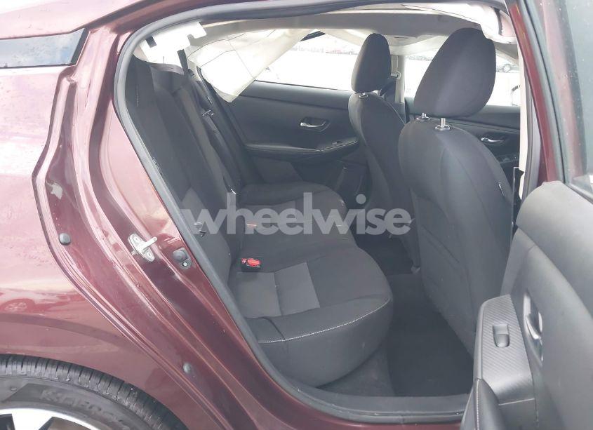 Photo 8 of 2022 Nissan Sentra SV XTRONIC CVT (VIN 3N1AB8CV0NY230979)