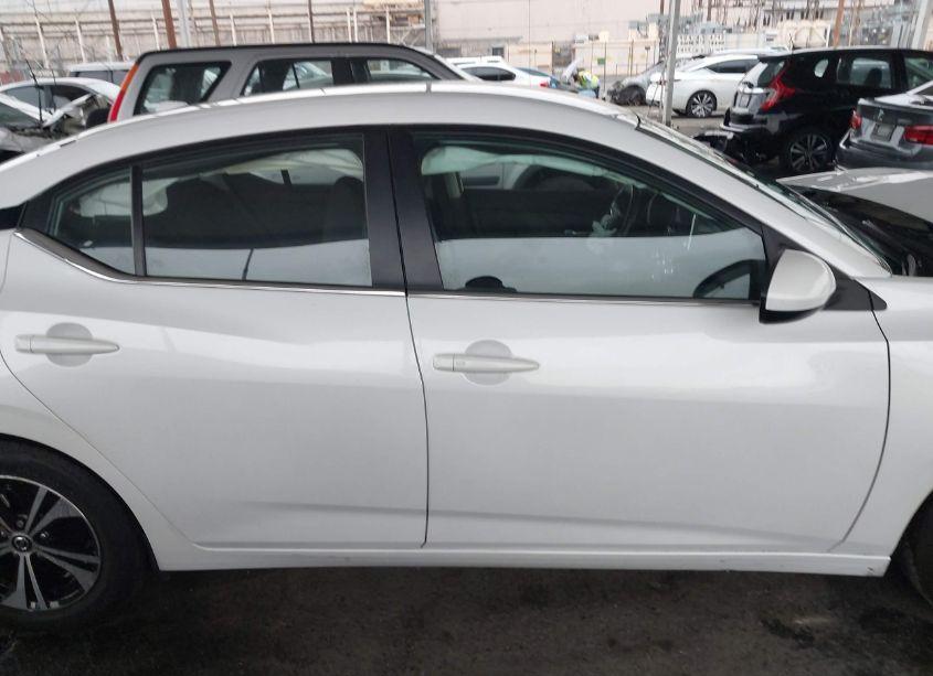 Photo 13 of 2022 Nissan Sentra SV XTRONIC CVT (VIN 3N1AB8CV0NY320519)