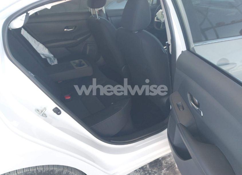 Photo 8 of 2022 Nissan Sentra SV XTRONIC CVT (VIN 3N1AB8CV0NY321394)