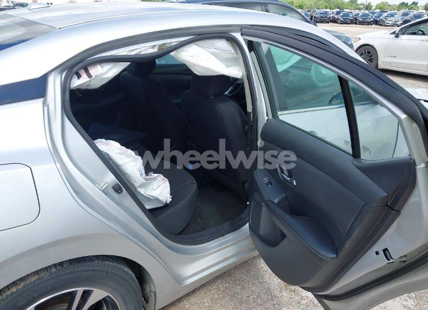 Photo 8 of 2023 Nissan Sentra SV XTRONIC CVT (VIN 3N1AB8CV0PY295897)