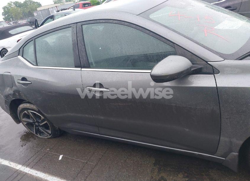 Photo 13 of 2024 Nissan Sentra SV XTRONIC CVT (VIN 3N1AB8CV0RY205148)