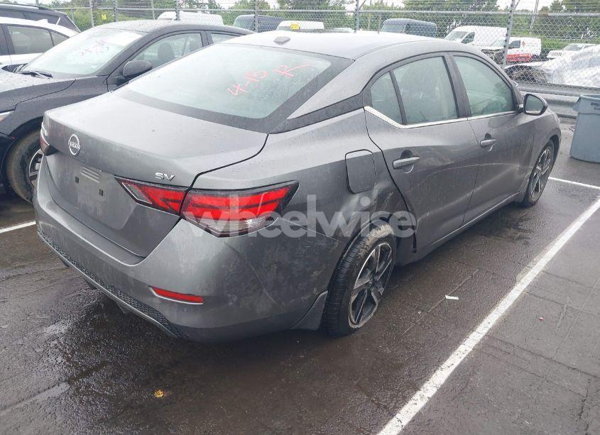 Photo 6 of 2024 Nissan Sentra SV XTRONIC CVT (VIN 3N1AB8CV0RY205148)