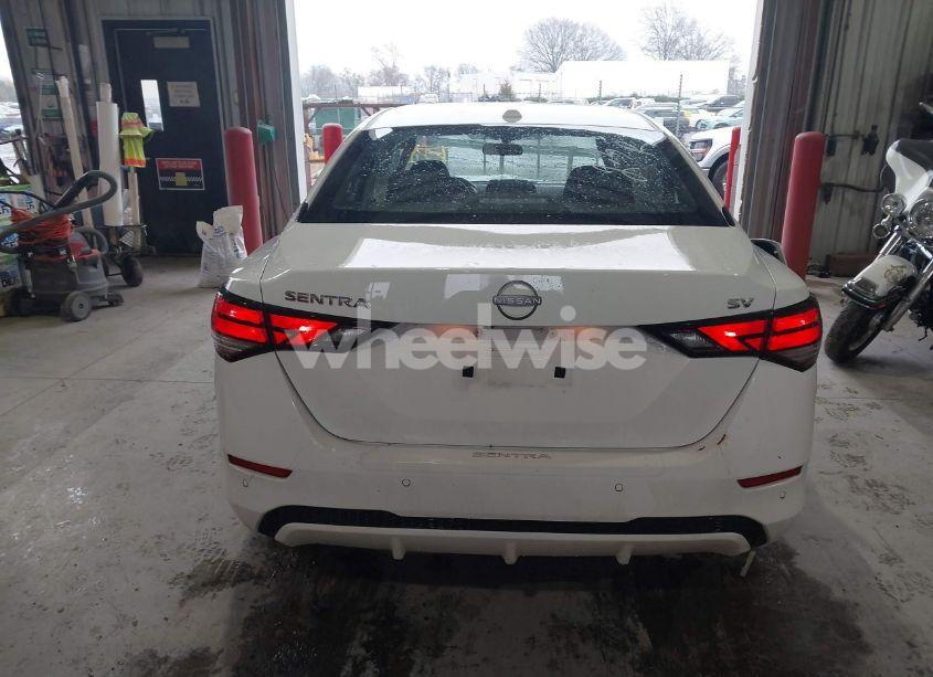 Photo 16 of 2024 Nissan Sentra SV XTRONIC CVT (VIN 3N1AB8CV0RY214996)