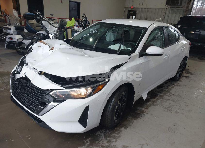 Photo 2 of 2024 Nissan Sentra SV XTRONIC CVT (VIN 3N1AB8CV0RY214996)