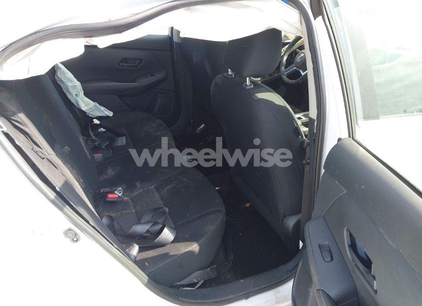 Photo 8 of 2024 Nissan Sentra SV XTRONIC CVT (VIN 3N1AB8CV0RY219339)