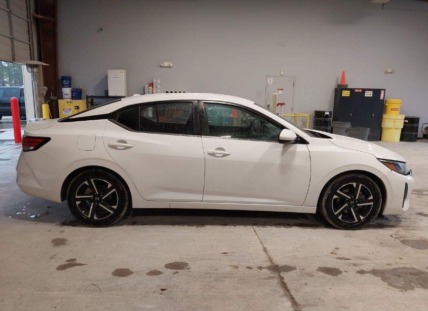 Photo 13 of 2024 Nissan Sentra SV XTRONIC CVT (VIN 3N1AB8CV0RY236707)