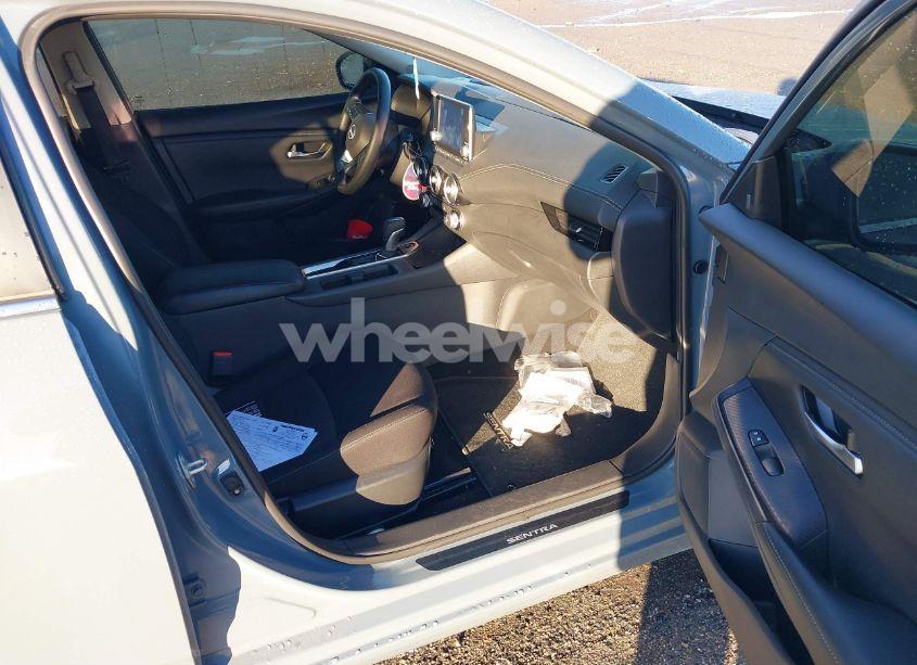 Photo 5 of 2024 Nissan Sentra SV XTRONIC CVT (VIN 3N1AB8CV0RY244838)